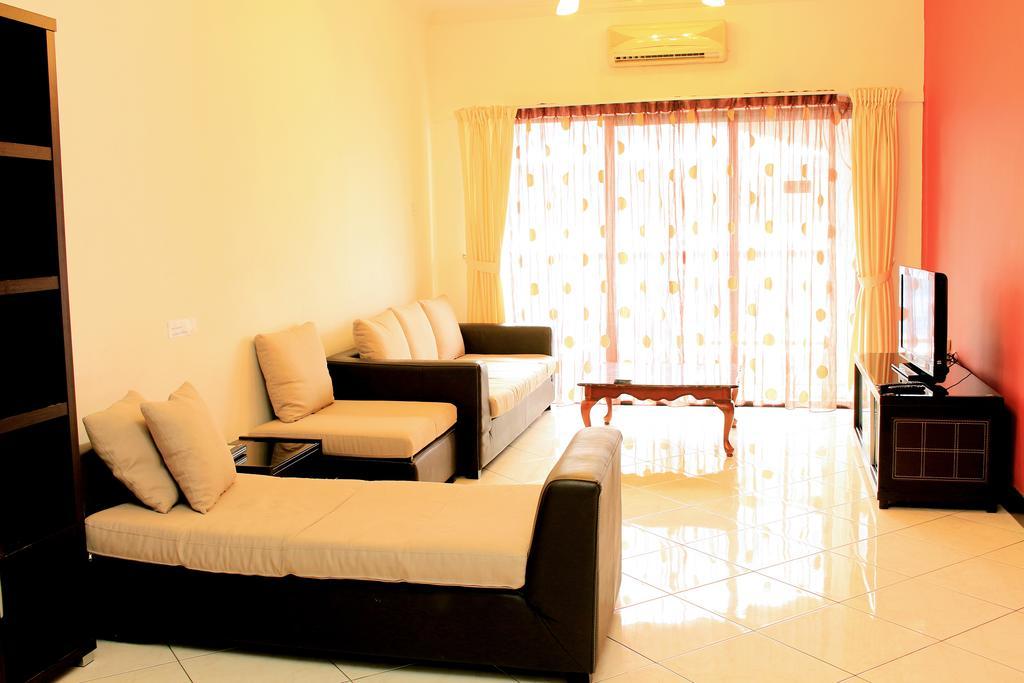 Kk Vacation Apartments-Marina Court - Stay And Get Cash Rebate Kota Kinabalu Room photo